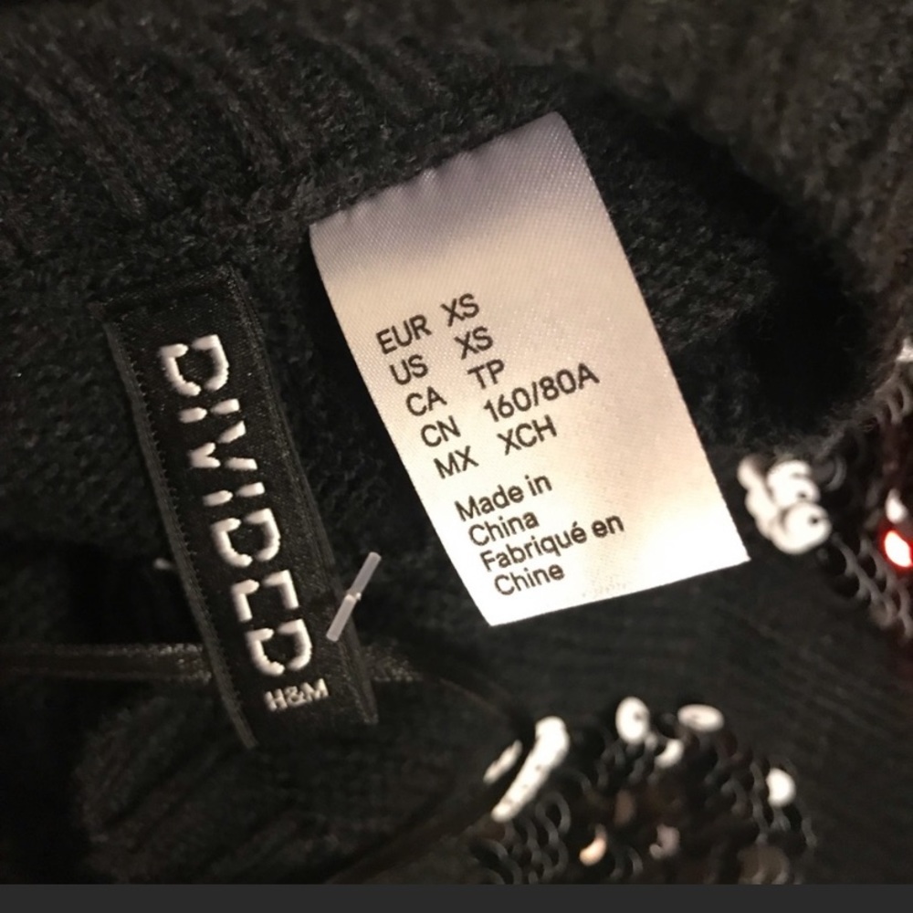 H&M Divided Flip Sequin Eyes Fuzzy Sweater Black Red Silver XS Cozy Winter Comfy - Picture 6 of 8